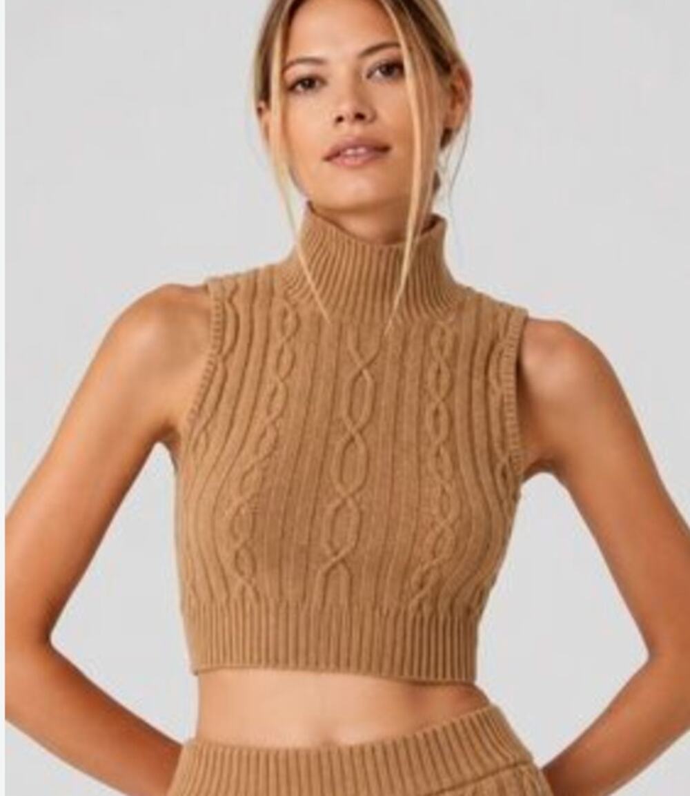 Alo Yoga Cable Knit Winter Bliss Mock Neck Tank Toasted Almond M